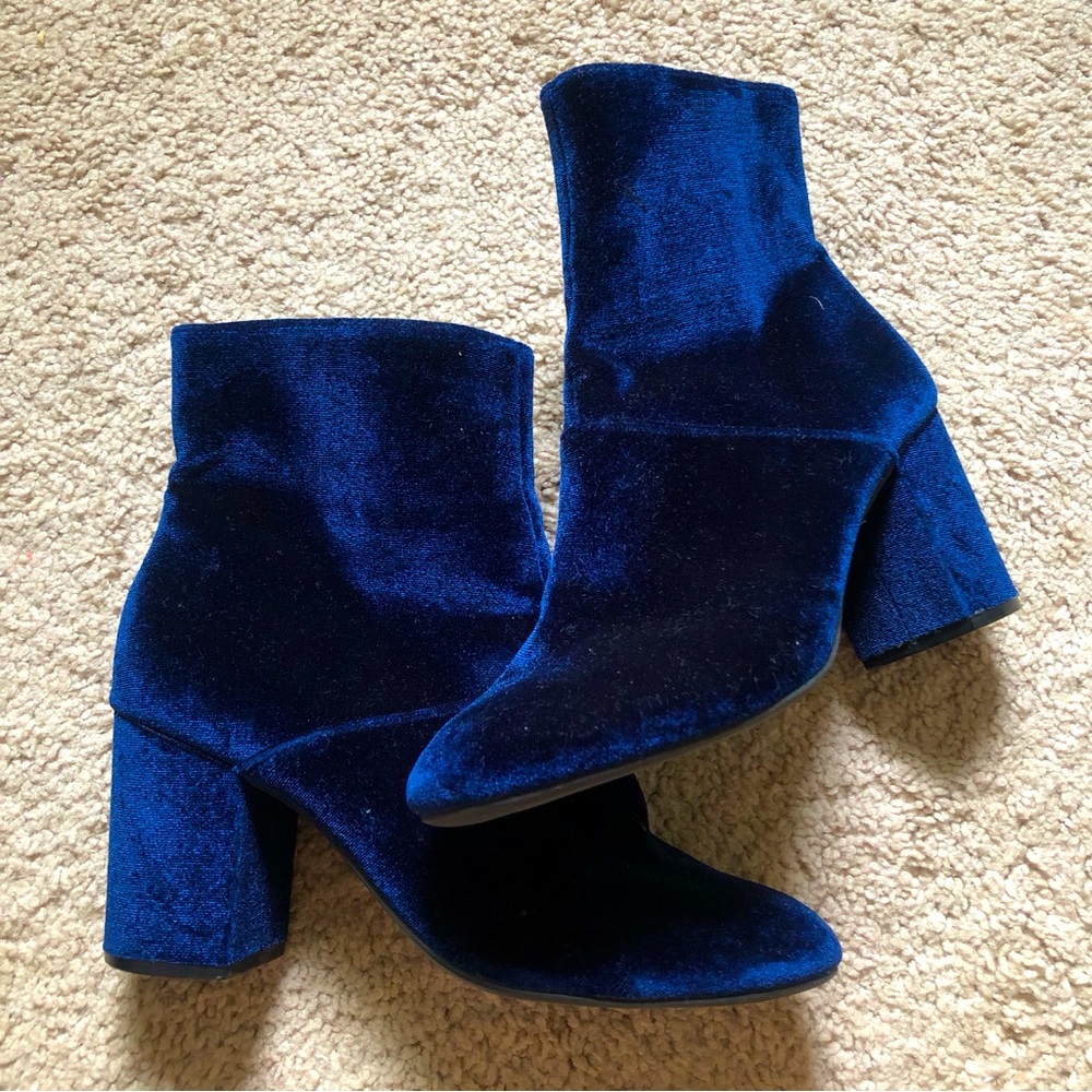 American Eagle Blue Velvet Boots